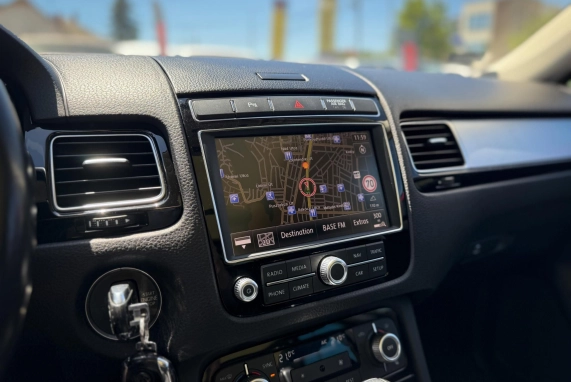 Volkswagen TOUAREG (2016)