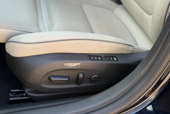 Opel INSIGNIA (2018)