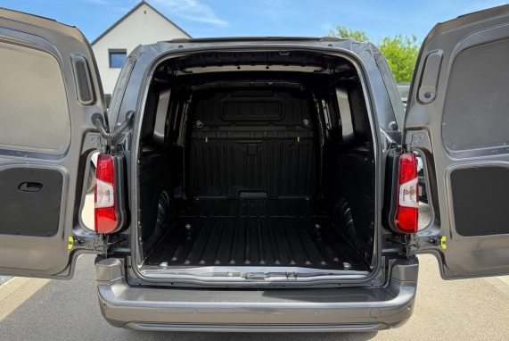 Opel COMBO (2021)
