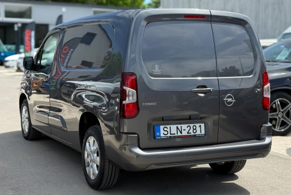 Opel COMBO (2021)