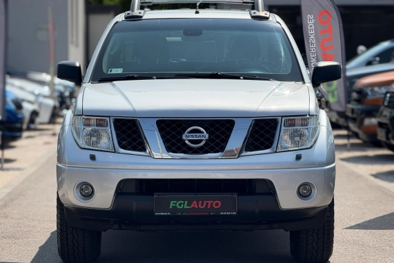 Nissan NAVARA (2006)