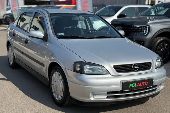 Opel ASTRA (2007)