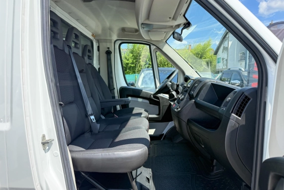 Peugeot BOXER (2017)