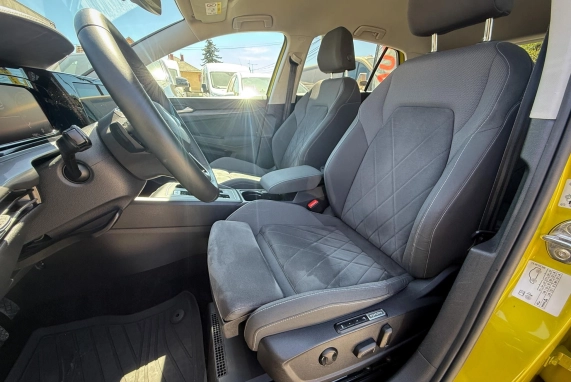 Volkswagen GOLF VIII (2020)