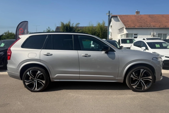 Volvo XC90 (2022)