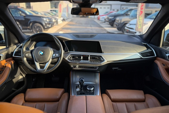 BMW X5 (2019)