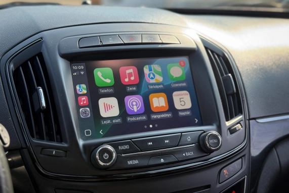 Opel INSIGNIA (2015)