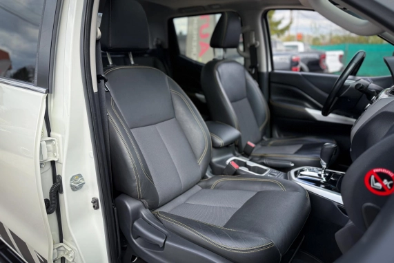 Nissan NAVARA (2019)