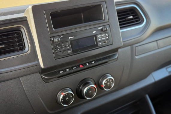 Renault MASTER (2021)