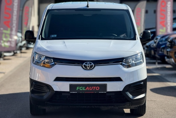 Toyota PROACE (2021)