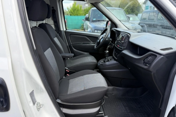 Fiat DOBLO (2017)