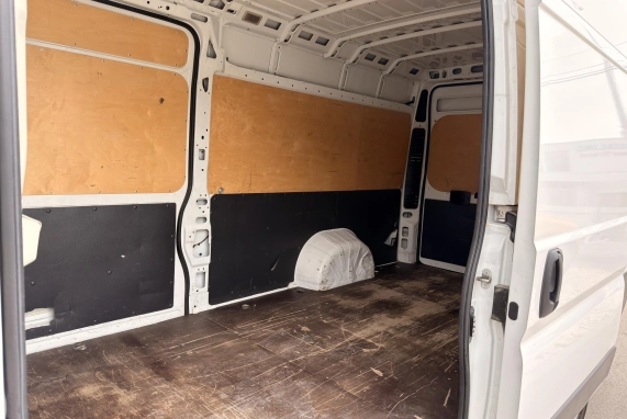 Peugeot BOXER (2016)