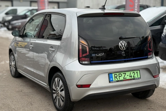 Volkswagen UP (2020)