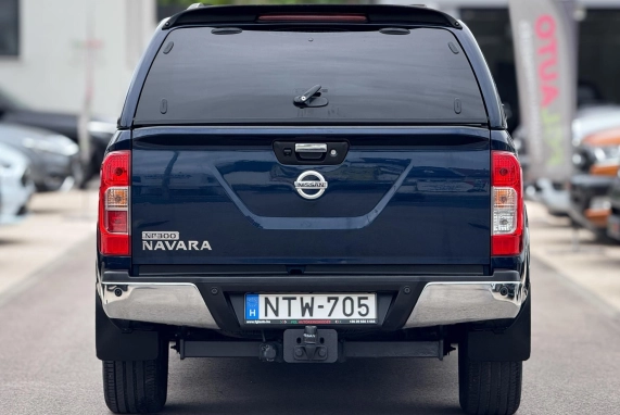 Nissan NAVARA (2016)
