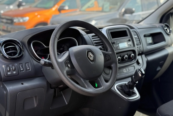 Renault TRAFIC (2020)