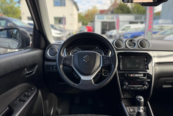 Suzuki VITARA (2022)