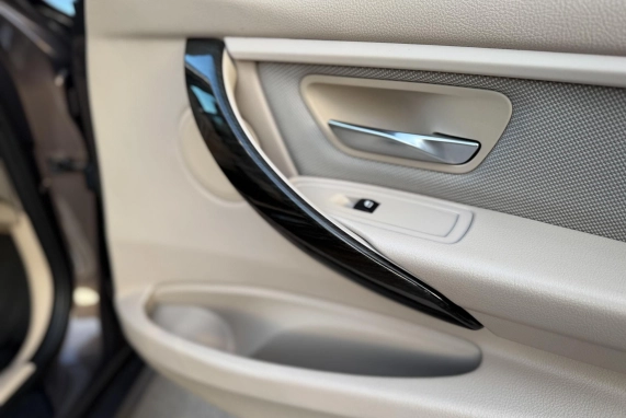 BMW 320 (2014)