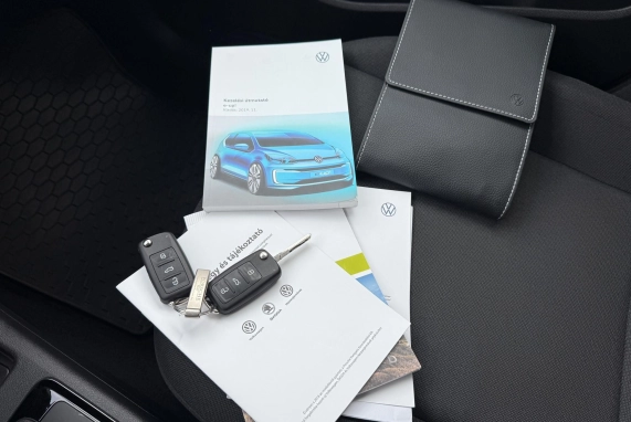 Volkswagen UP (2020)