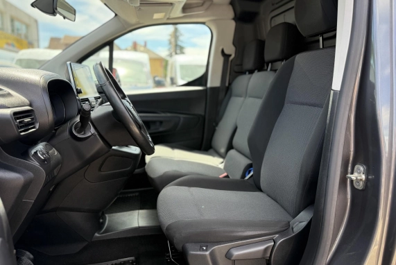 Opel COMBO (2021)