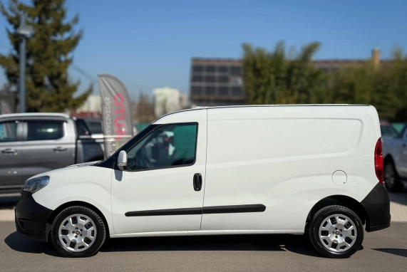 Fiat DOBLO (2017)
