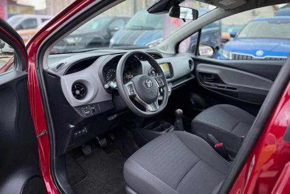 Toyota YARIS (2019)