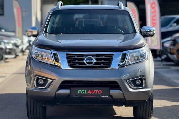 Nissan NAVARA (2017)