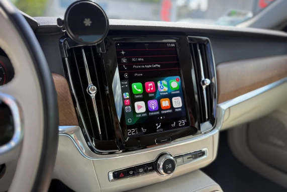 Volvo S90 (2021)
