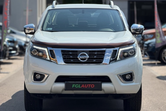 Nissan NAVARA (2020)