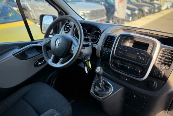 Renault TRAFIC (2019)
