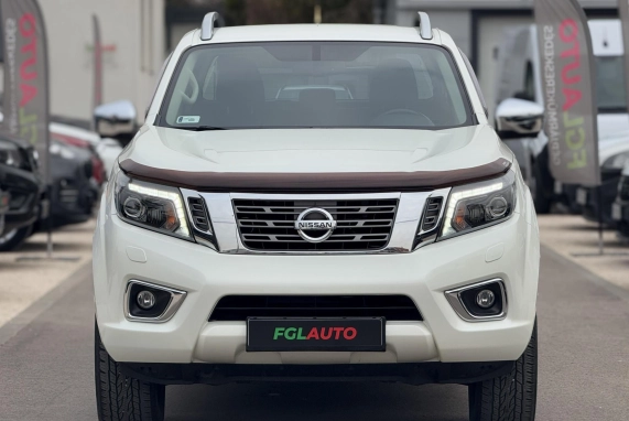 Nissan NAVARA (2020)