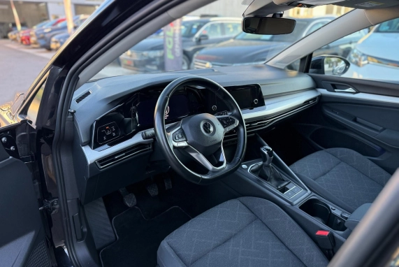 Volkswagen GOLF VIII (2020)