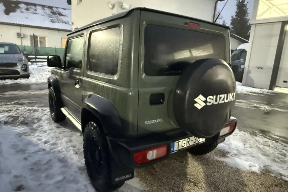 Suzuki JIMNY (2022)