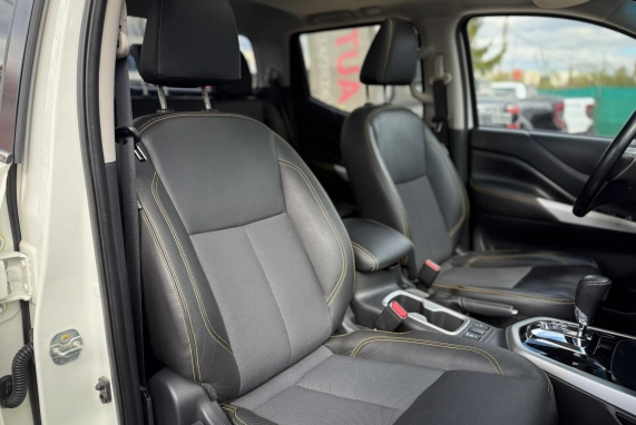 Nissan NAVARA (2019)