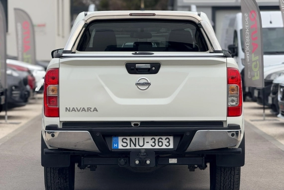 Nissan NAVARA (2020)
