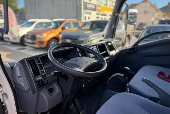 Isuzu N-SZÉRIA (2016)