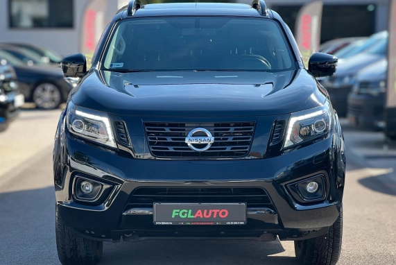 Nissan NAVARA (2020)
