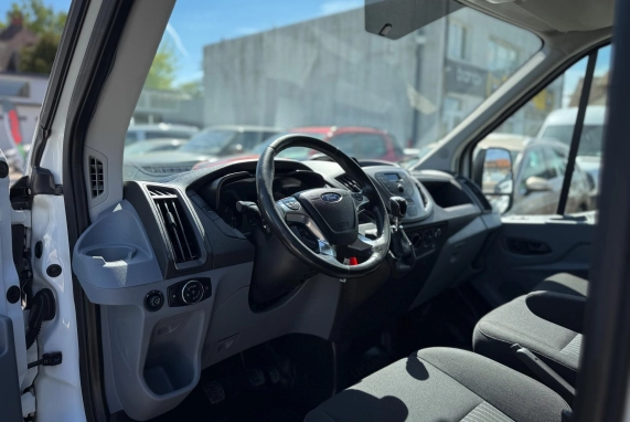 Ford TRANSIT (2017)