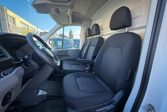 Volkswagen CRAFTER (2024)