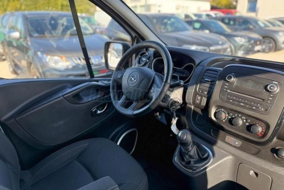 Opel VIVARO (2019)