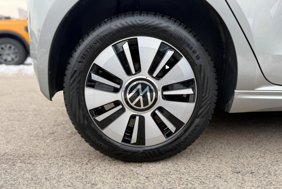 Volkswagen UP (2020)