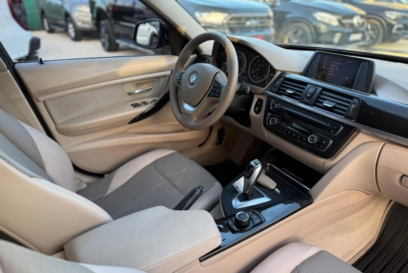 BMW 320 (2014)