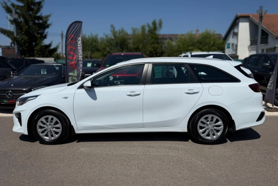Kia CEE'D (2021)