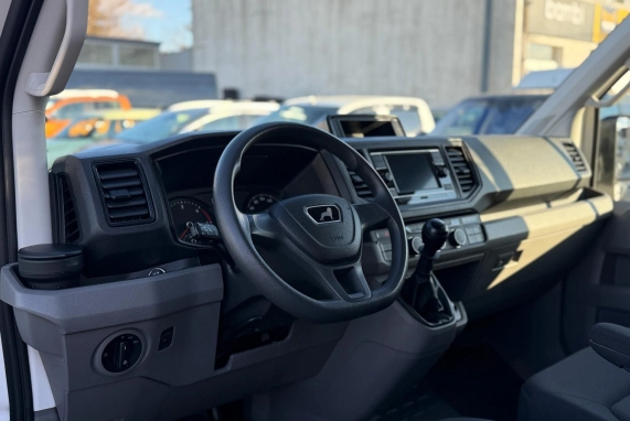 Volkswagen CRAFTER (2024)