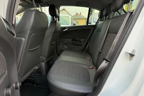 Opel CORSA (2015)