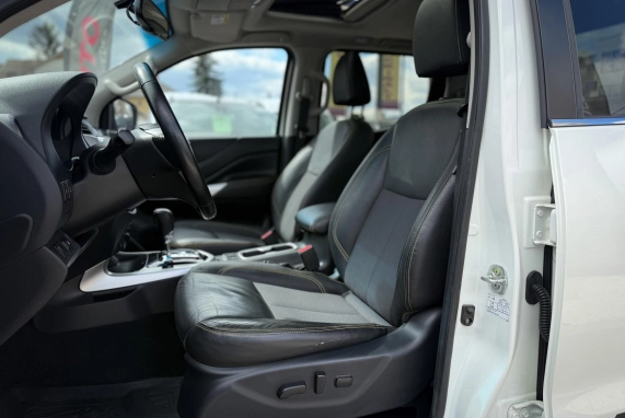 Nissan NAVARA (2019)