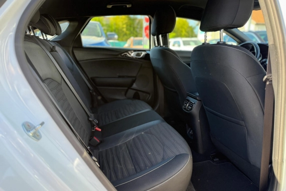 Kia PRO CEE'D (2022)