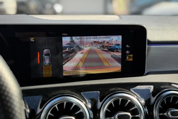 Mercedes-benz A 35 AMG (2020)