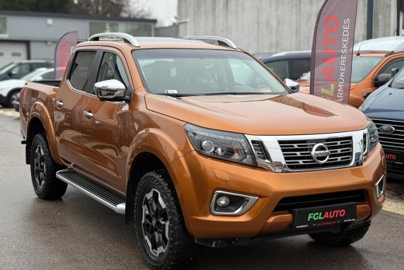 Nissan NAVARA (2022)