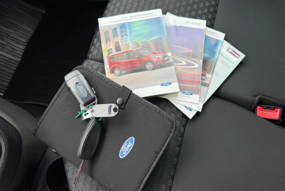 Ford CONNECT (2019)