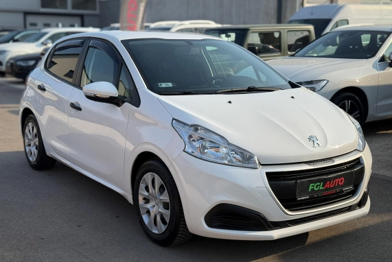 Peugeot 208 (2016)